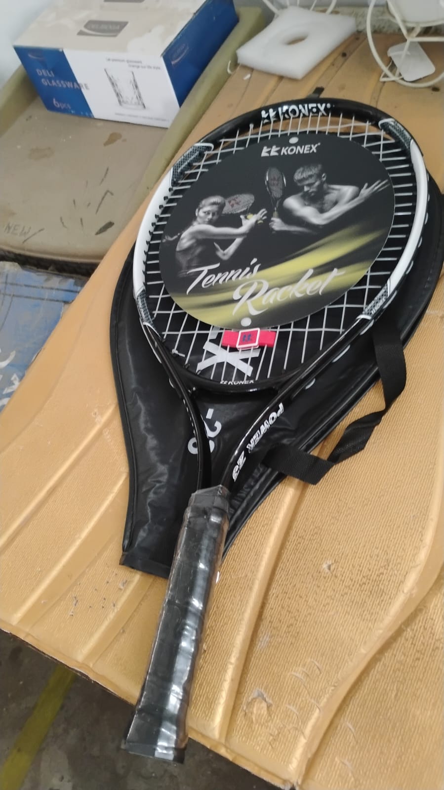 Lightweight Tennis Racket with Full Cover